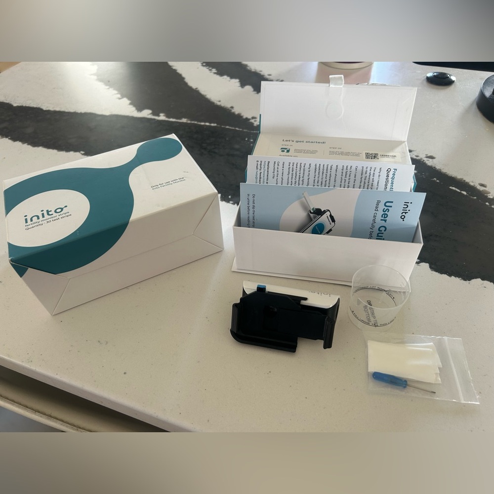 Inito Fertility Monitor for IPhone 14 PLUS 30 test strips!